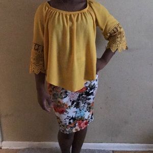 Daisy colored Blouse